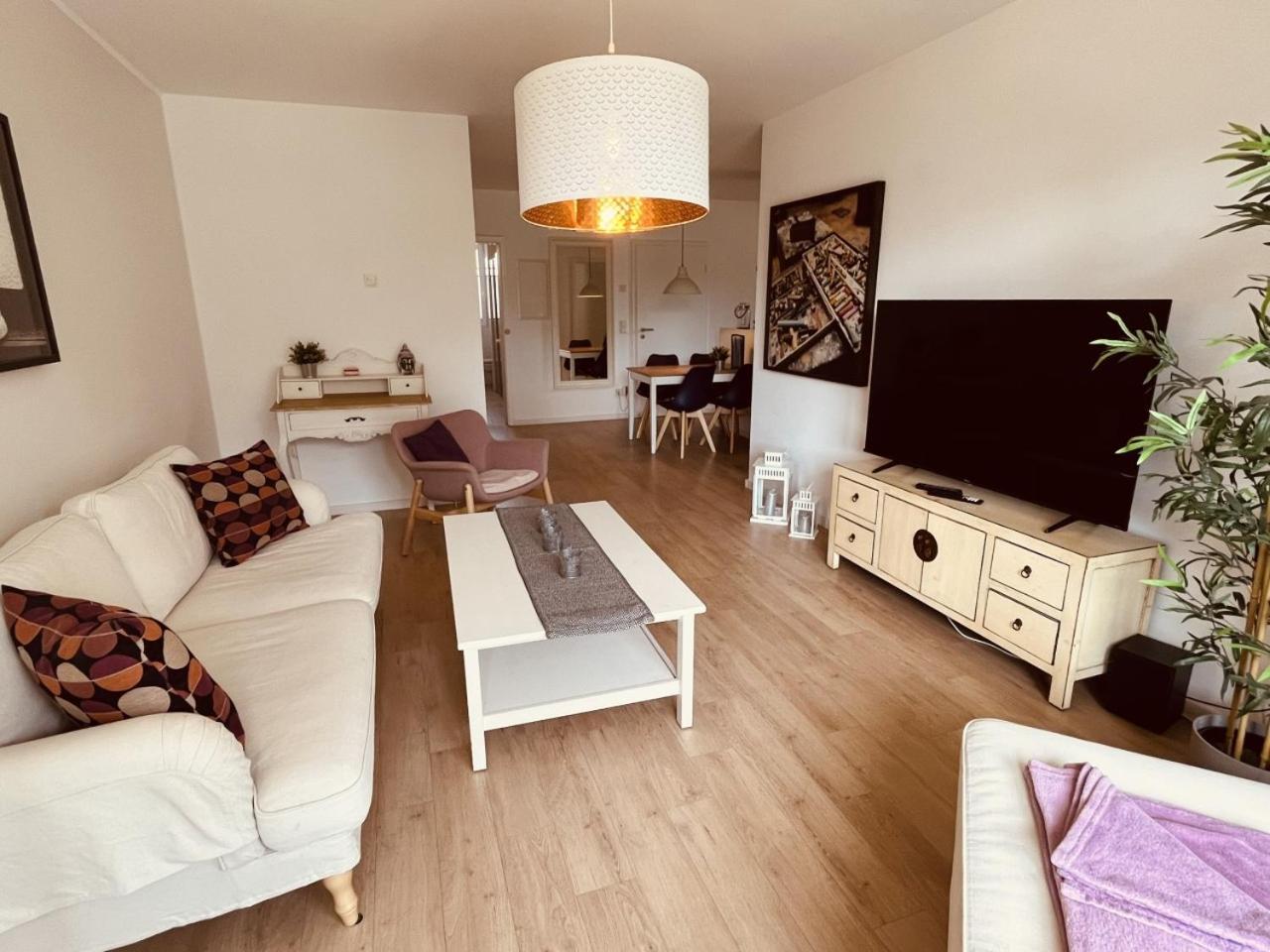 Ferienwohnung Art In Born Esterno foto