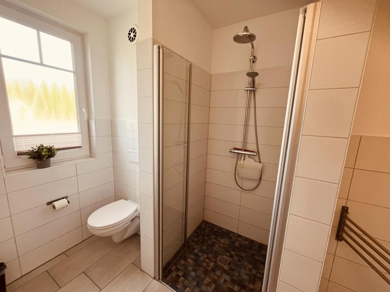 Ferienwohnung Art In Born Esterno foto